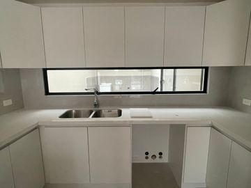 Venta Departamento a estrenar de 2 dormitorios urbanización El Condado