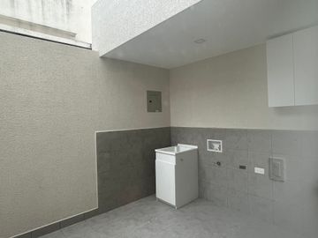 Venta Departamento a estrenar de 2 dormitorios urbanización El Condado