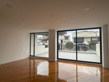 Venta Departamento a estrenar de 2 dormitorios urbanización El Condado
