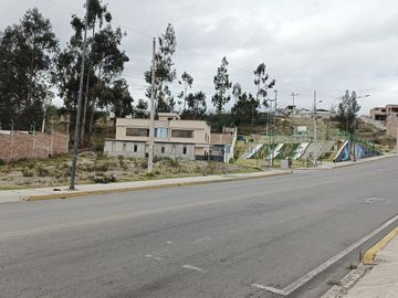 TERRENO EN VENTA EN HUACHI GRANDE