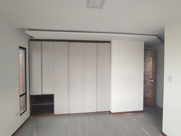 Venta Departamento moderno – Mañosca y Av. Occidental, Quito