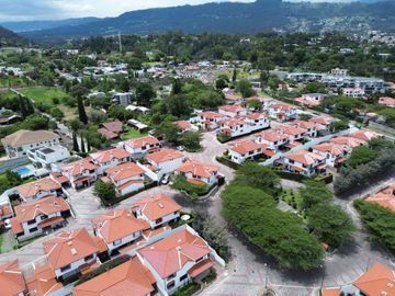 Casa en Venta-Cumbaya/Intervalles