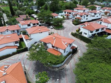 Casa en Venta-Cumbaya/Intervalles