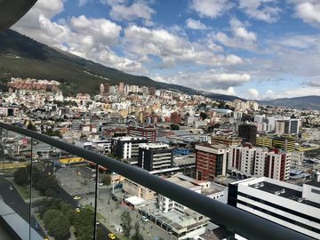 Sector La Carolina, en Venta Departamento 3d 125 m² con Balcon, Edificio One
