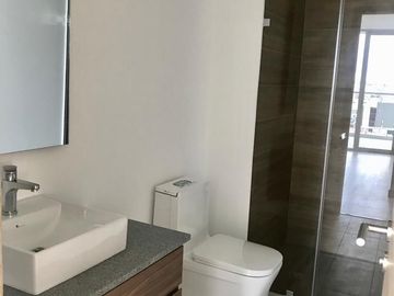 Sector La Carolina, en Venta Departamento 3d 125 m² con Balcon, Edificio One