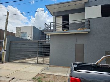 VENTA · DEPTO PB · 2 DORM · CUAYMALLEN ·  B. PRIVADO · R. VENETO