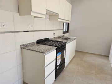 VENTA · DEPTO PB · 2 DORM · CUAYMALLEN ·  B. PRIVADO · R. VENETO