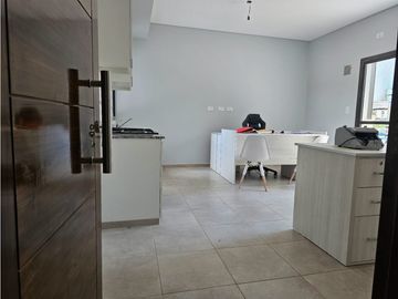 VENTA · DEPTO PB · 2 DORM · CUAYMALLEN ·  B. PRIVADO · R. VENETO