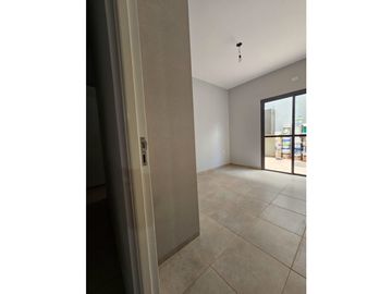 VENTA · DEPTO PB · 2 DORM · CUAYMALLEN ·  B. PRIVADO · R. VENETO