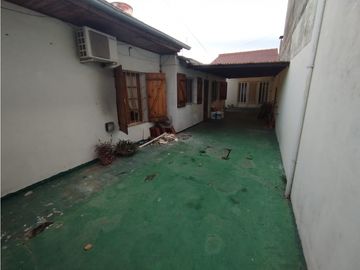 CHALET EN M. MORENO