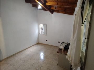 CHALET EN M. MORENO