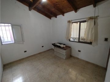CHALET EN M. MORENO