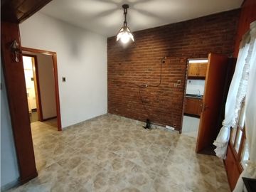 CHALET EN M. MORENO