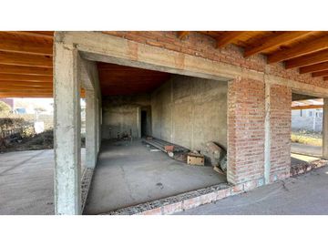 Venta imperdible 2 casas camino a tanti con vista
