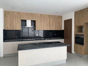 CASA NUEVA FRACC QUETZALCOATL ZONA UDLA RECTA
