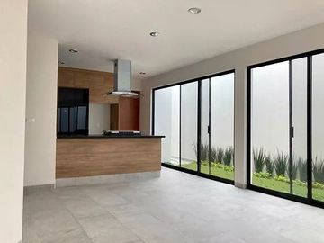 CASA EN VENTA EN SAN ANGEL V