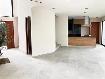 CASA EN VENTA EN SAN ANGEL V