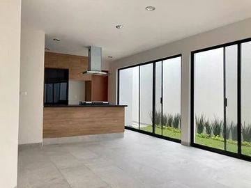 CASA EN VENTA EN SAN ANGEL V