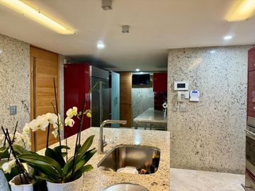 CASA EN VENTA, COL LAS AGUILAS