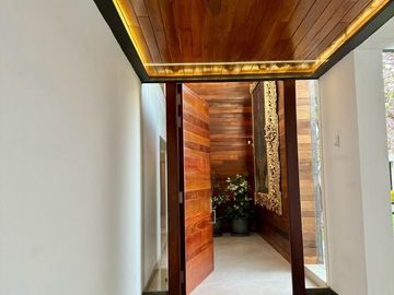 CASA EN VENTA, COL LAS AGUILAS