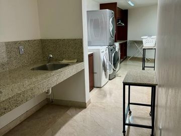 CASA EN VENTA, COL LAS AGUILAS