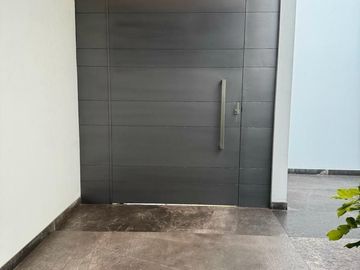 CASA EN VENTA, COL LAS AGUILAS