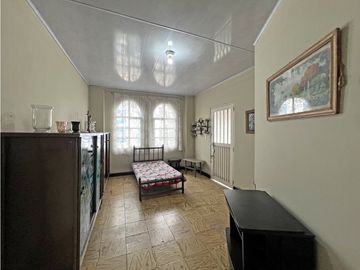 CASA ESQUINERA EN VENTA, EL CEDRO, SUR, CALI