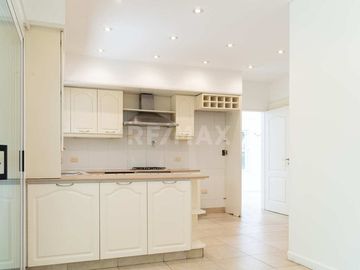 Casa 5 amb c/ escritorio y piscina. Pilar Del Lago