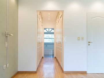 Casa 5 amb c/ escritorio y piscina. Pilar Del Lago