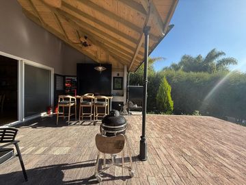 INCREIBLE CASA AL RIO EN SAN ISIDRO LABRADOR