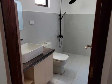 3 Storey Townhouse for sale in VILLAS AT DASMARINAS HIGHLANDS Dasmariñas, Cavite
