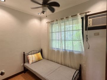 Canyon Woods Residential Resort Golf Villas For Sale in Laurel, Batangas