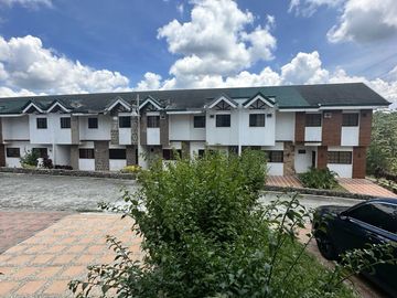 Canyon Woods Residential Resort Golf Villas For Sale in Laurel, Batangas