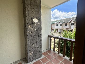 Canyon Woods Residential Resort Golf Villas For Sale in Laurel, Batangas
