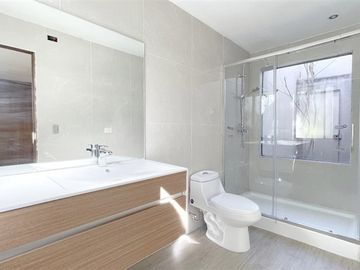 Casa en Venta en ROTONDA ATENAS