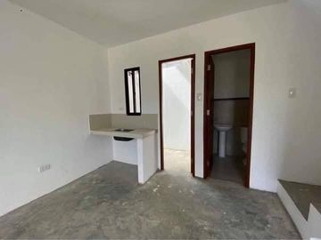 Near SM & Robinsons. 2 Bedroom Townhouse for Sale in Dasmarinas Cavite.