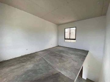 Near SM & Robinsons. 2 Bedroom Townhouse for Sale in Dasmarinas Cavite.