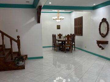 Antipolo pre-owned 4BR. 300sqm house and lot sale.