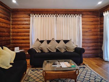 FOR SALE: 1 Bedroom in The Woodlands, Tagaytay