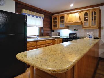 FOR SALE: 1 Bedroom in The Woodlands, Tagaytay