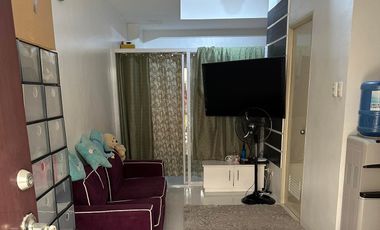 Escalades East Tower 1 BR unit