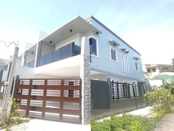 1 UNIT AVAILABLE TOWNHOUSE HOUSE & LOT FOR SALE IN UNITED PARANAQUE SUBD (UPS5)