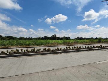 For Sale:7619sqm Commercial/Residential Lot Along Economic Hwy – Bacolod City