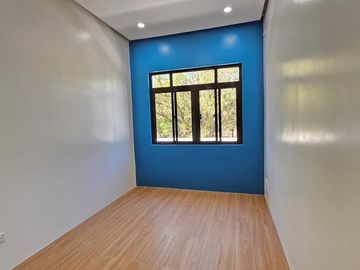 AFFORDABLE TOWNHOUSE IN TOWN IN COUNTRY BACOOR CAVITE