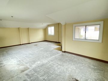 For Sale House & Lot in Avida Residences Sta. Catalina, Dasmariñas