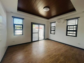 For Sale: Elegant Modern House in Pampanga near SM Telabastagan