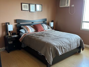 Fully Furnished 2-bedroom unit at The Grove Pasig for Sale