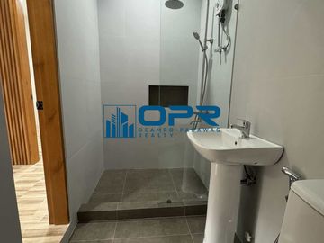 Brand New Semi-furnished Ready for Move-in Modern House