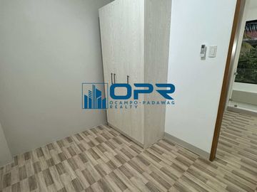 Brand New Semi-furnished Ready for Move-in Modern House