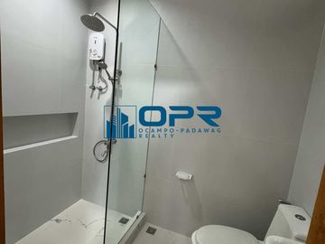 Brand New Semi-furnished Ready for Move-in Modern House